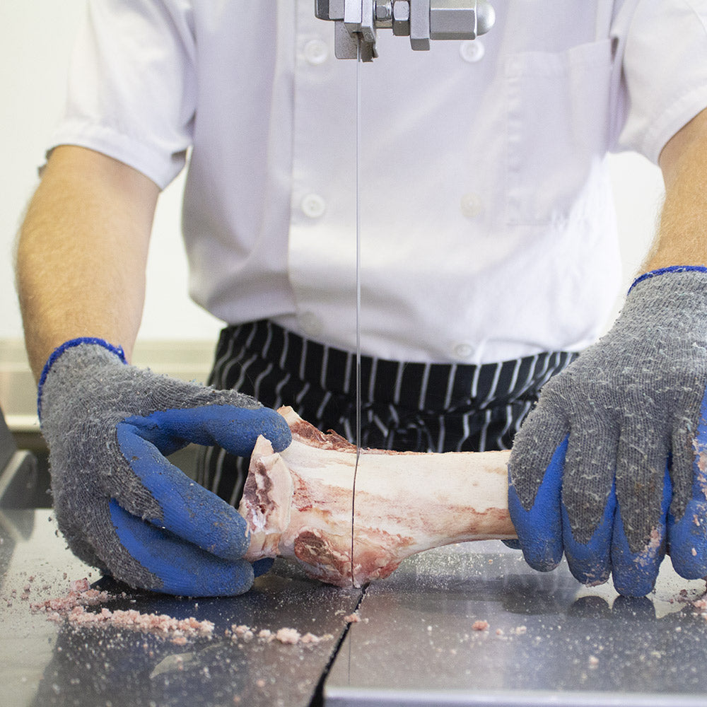 Is it safe to feed my dog raw bones?